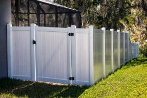 residential fencing forest lake il